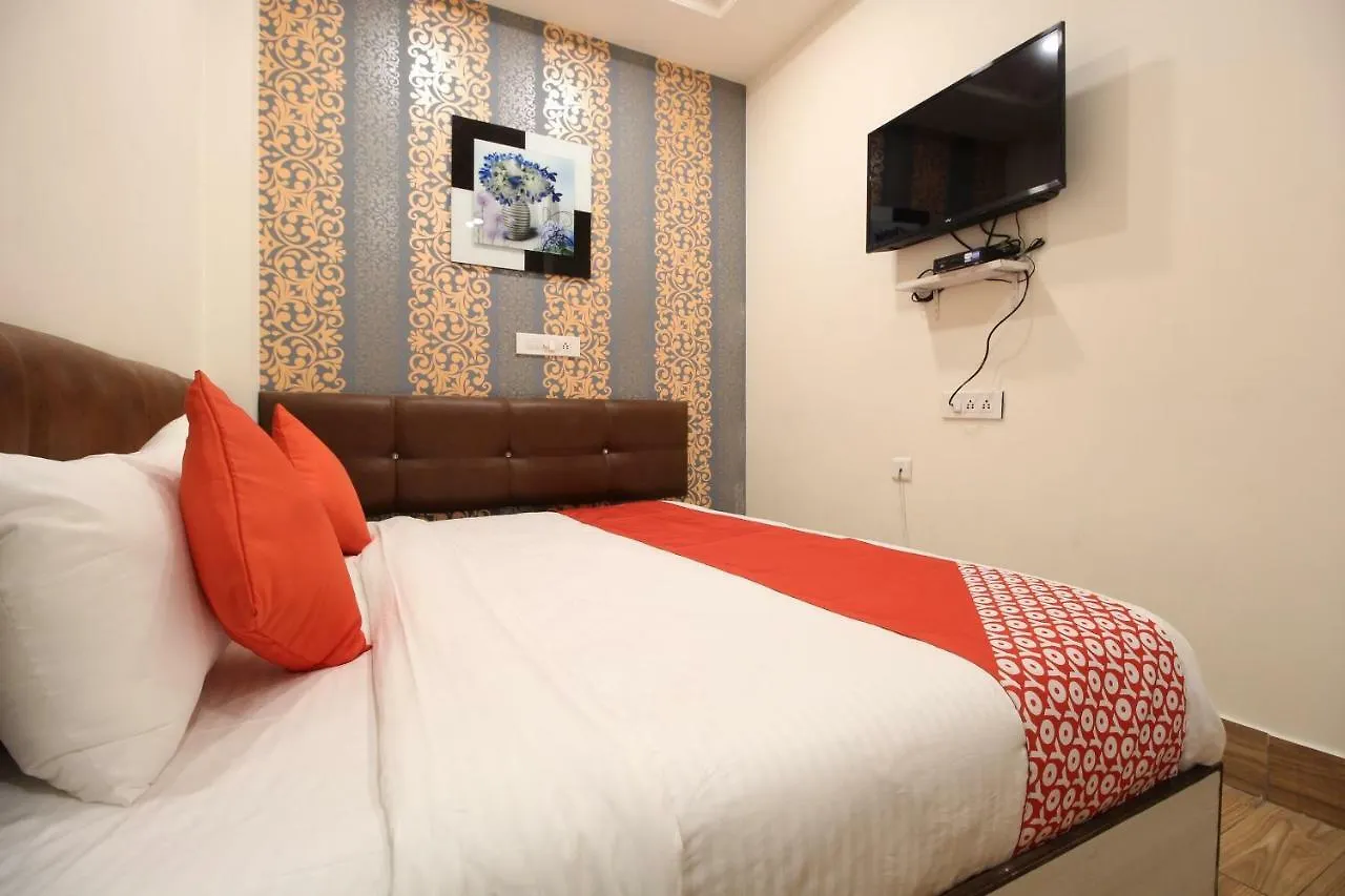 Oyo Flagship 41002 Hotel Vijay Palace Sws Jaipur