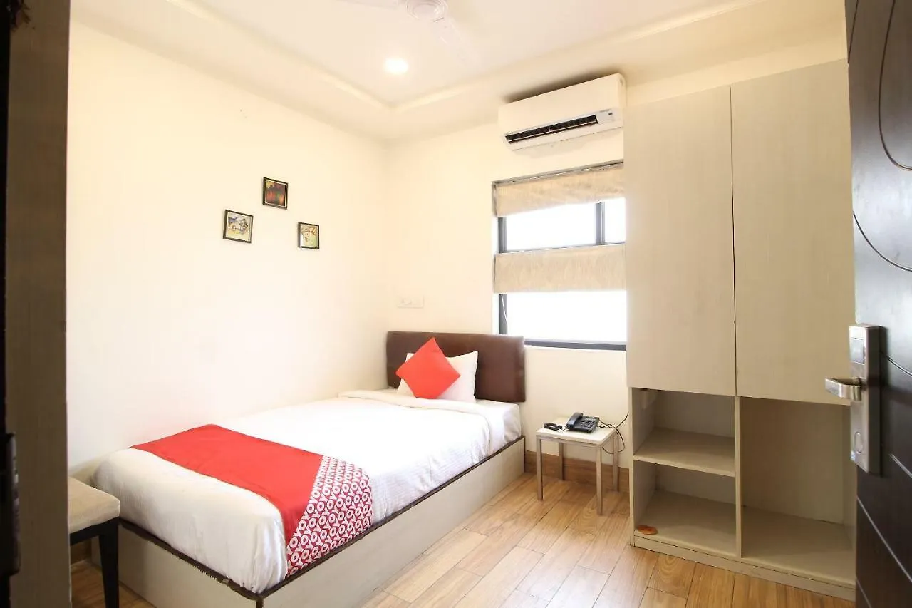 Oyo Flagship 41002 Hotel Vijay Palace Sws Jaipur