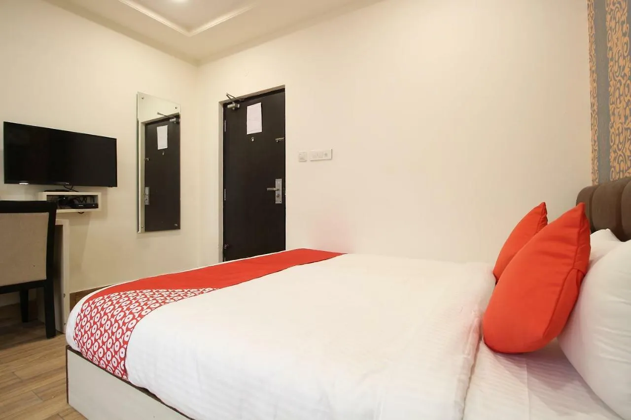 Oyo Flagship 41002 Hotel Vijay Palace Sws Dzsaipur  Amer