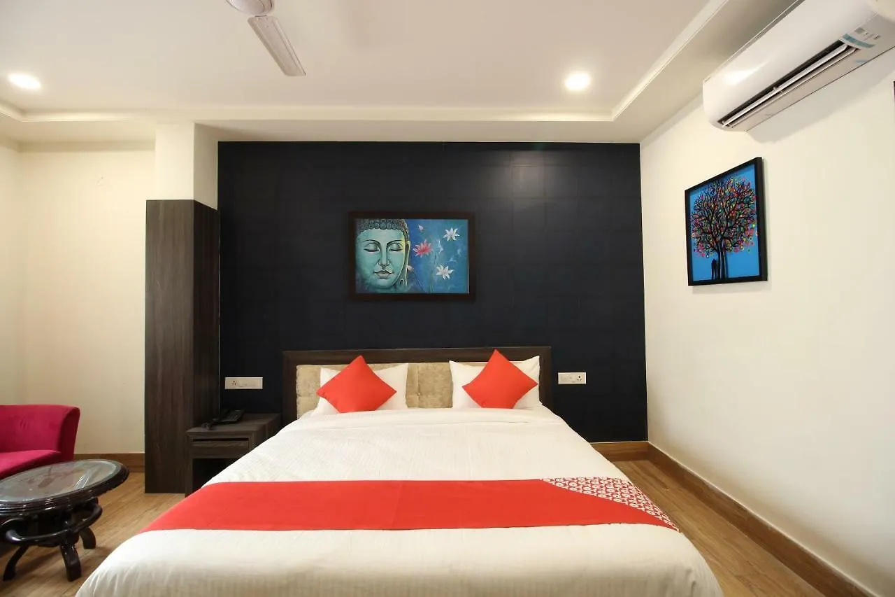 Oyo Flagship 41002 Hotel Vijay Palace Sws Jaipur